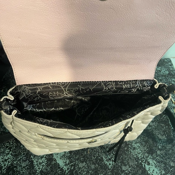 Betsey Johnson purse - Picture 2 of 2